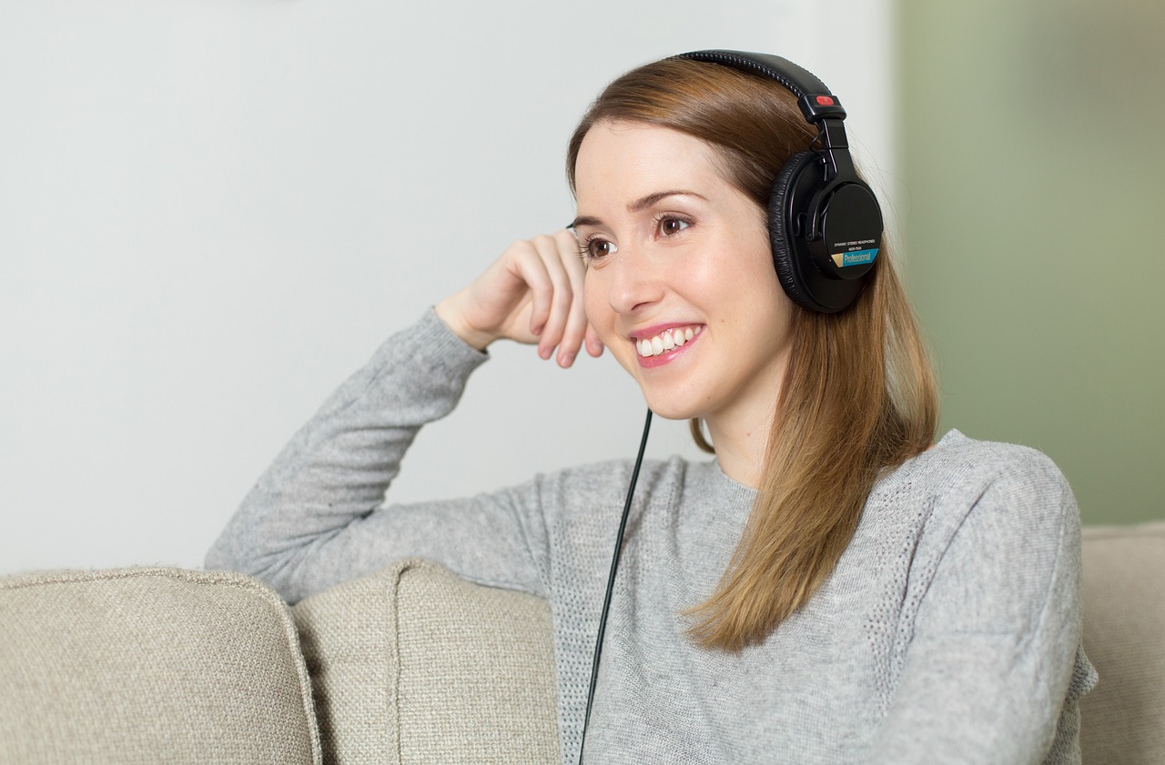 Top Free Music Listening Apps 2025: Free Music to Your Ears!