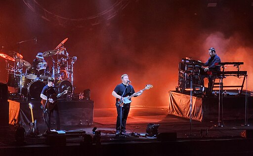 Pink Floyd Show performance